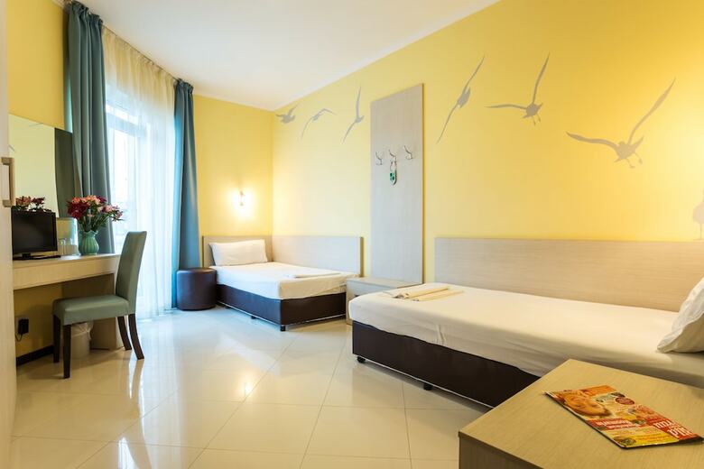 Blue Pearl Hotel- Ultra All Inclusive