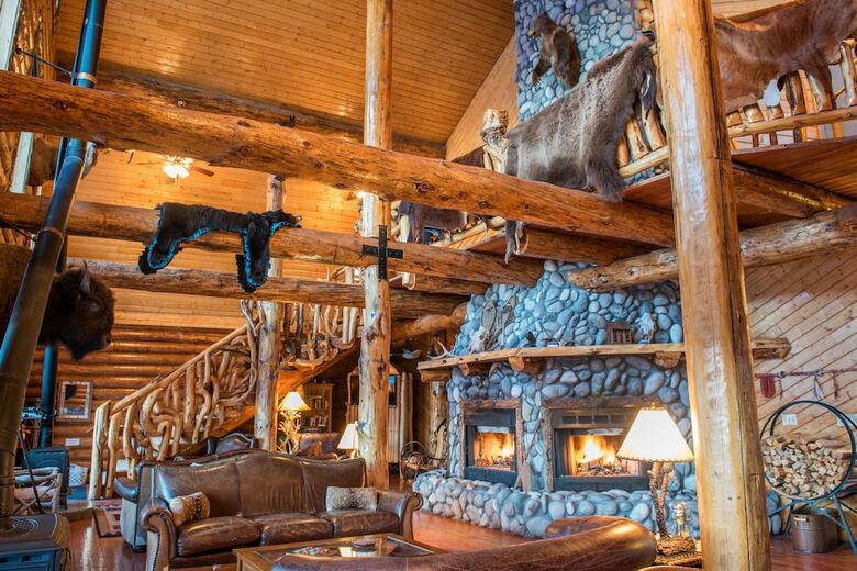 Cabana Bar N Ranch