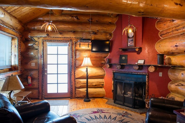 Cabana Bar N Ranch