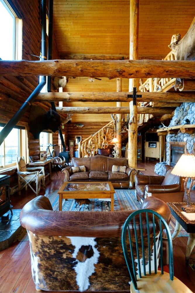 Cabana Bar N Ranch