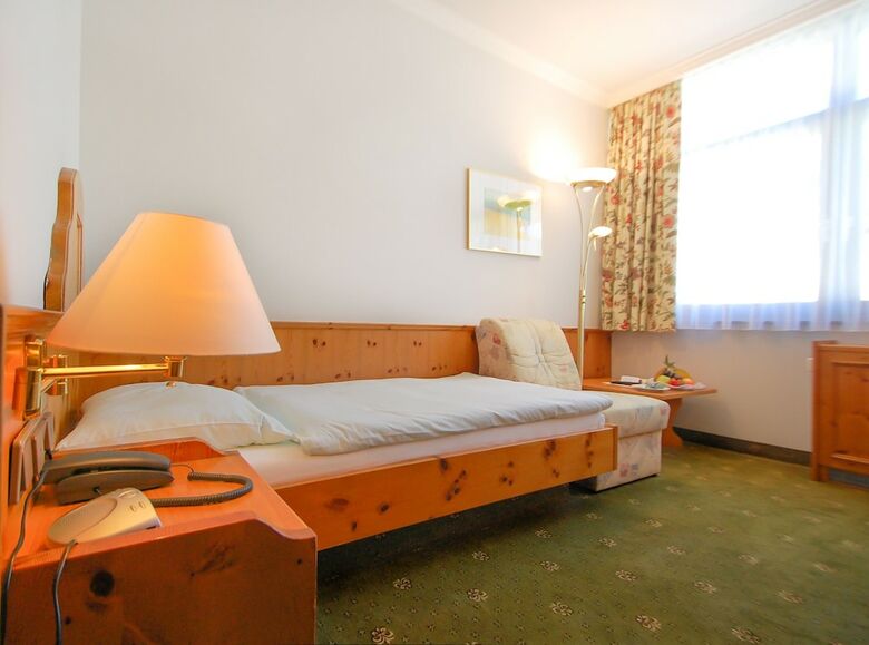 Hotel Alpenland St. Johann