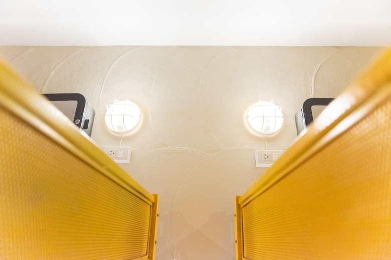 Hostal Monkey Dive Hostel Khaolak