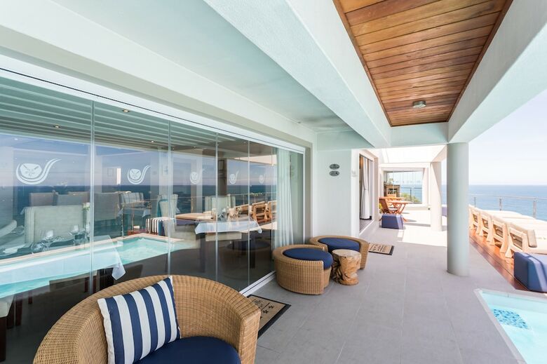 Hotel Head Over Hills Luxury Retreat