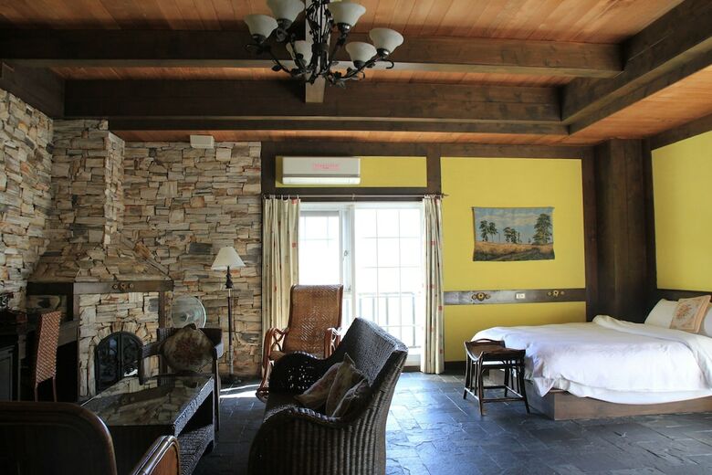Bed & Breakfast Provence Rose Lodge In Ching Jing