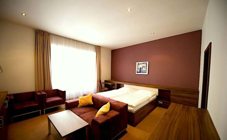 Hotel & Pivovar ?ern� Orel
