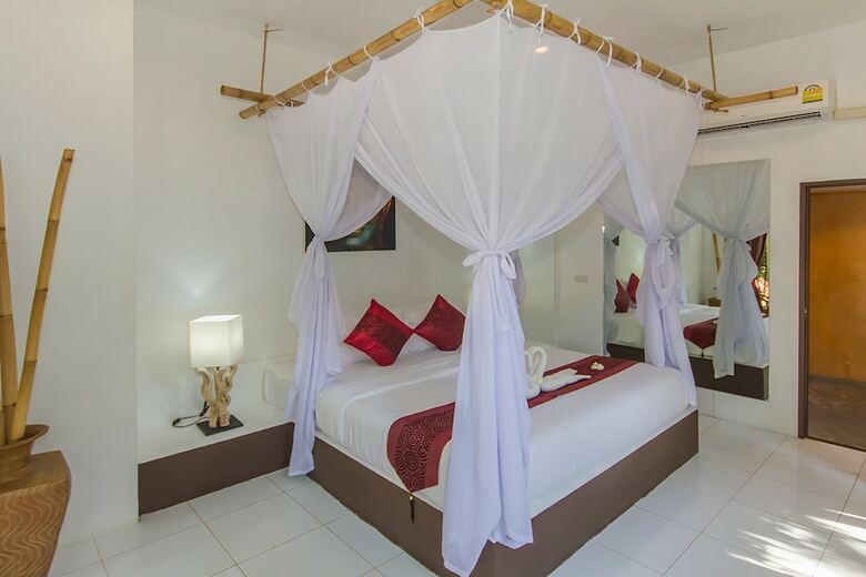 Hotel The White Cottage