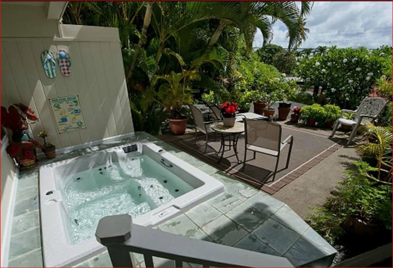 Hotel Hawaii's Hidden Hideaway Bed & Breakfast