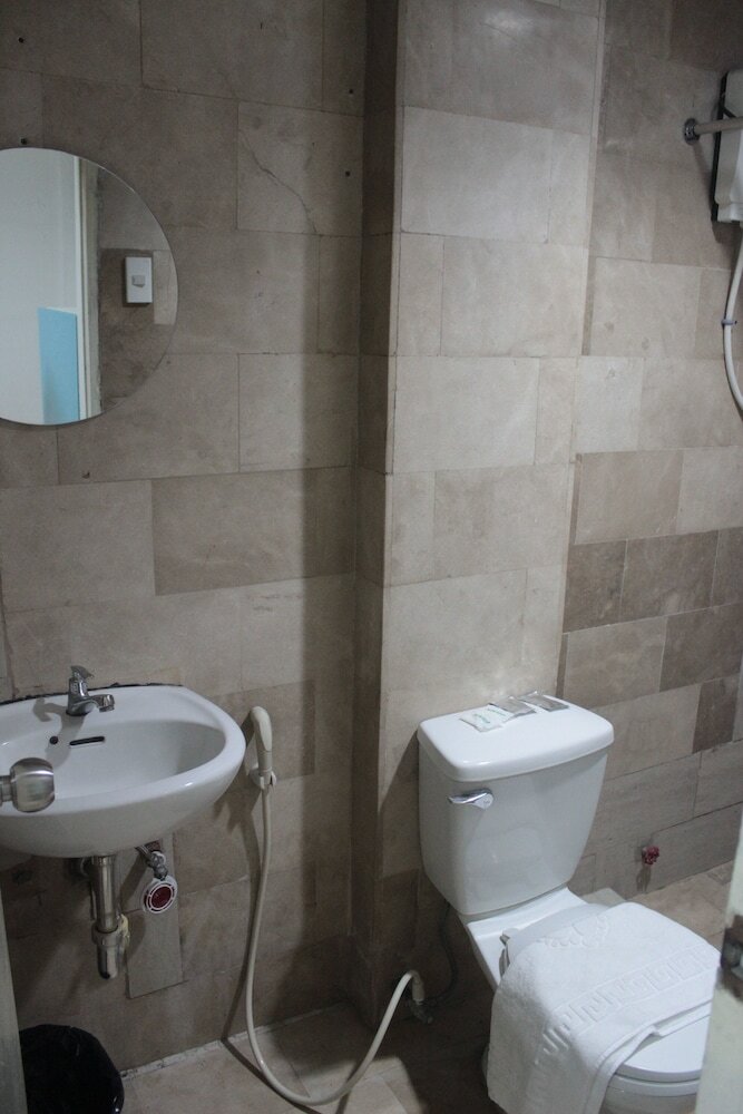 Hostal P Hostels And Residences