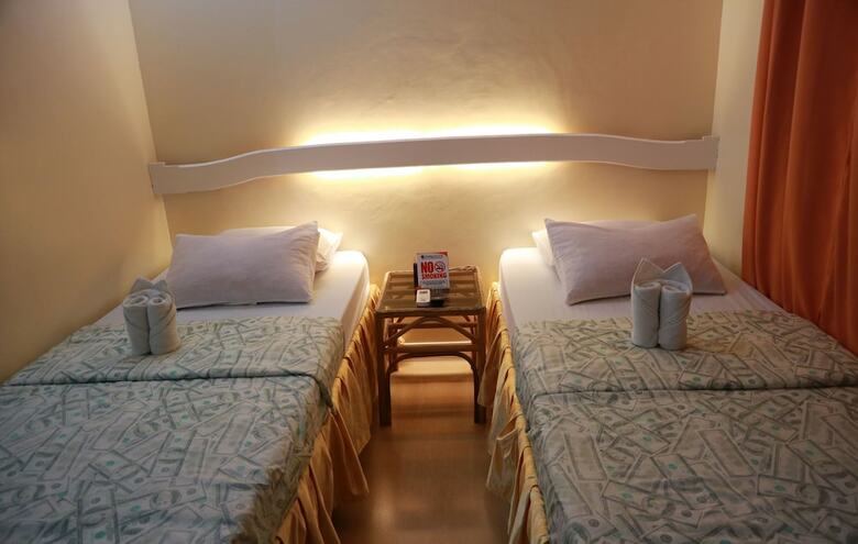 Joaquinns Bed & Breakfast