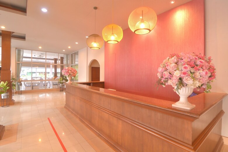 Chumphon Gardens Hotel