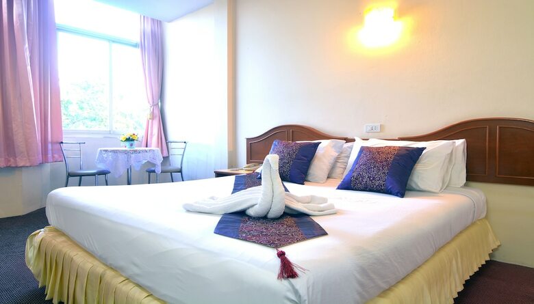 Chumphon Gardens Hotel