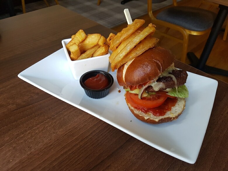 Salutation Hotel