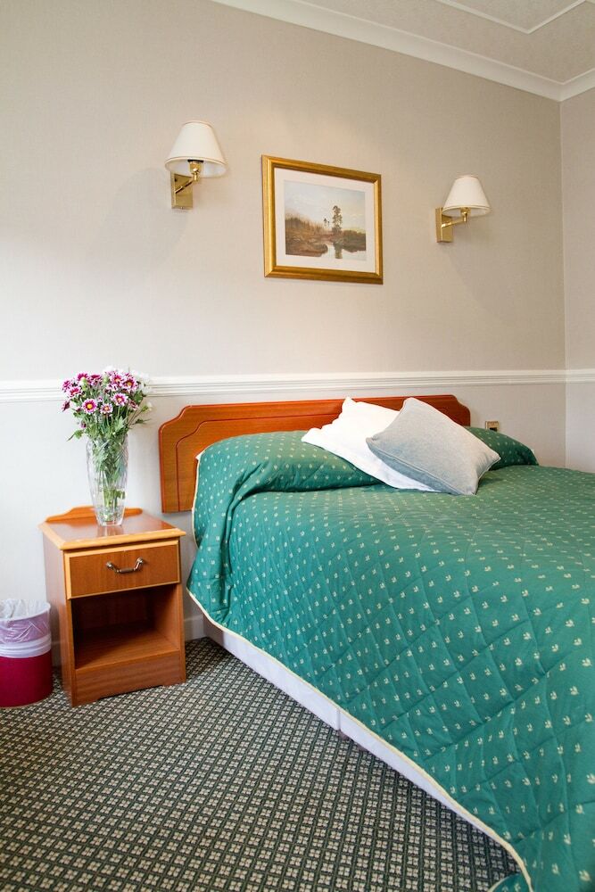 Salutation Hotel