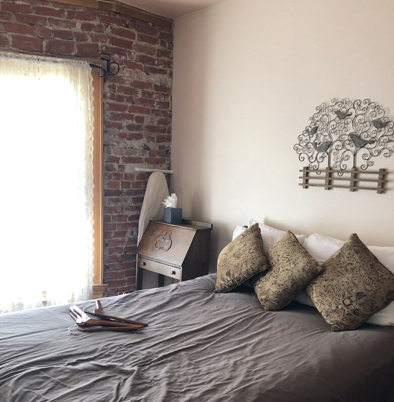 The Adagio Bed And Breakfast
