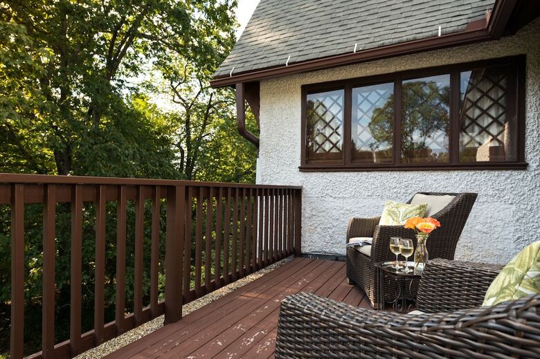 Bed & Breakfast Manor House Inn