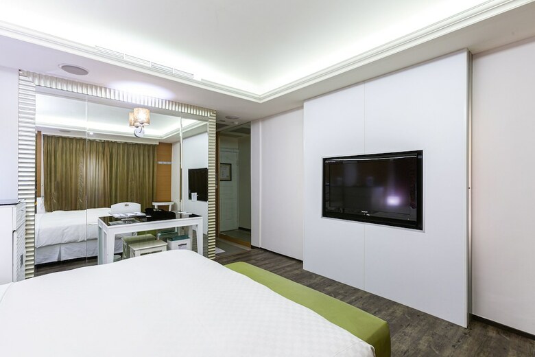 Hotel 168 Motel - Pingzhen