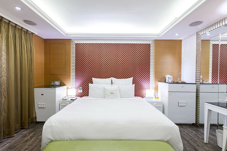 Hotel 168 Motel - Pingzhen