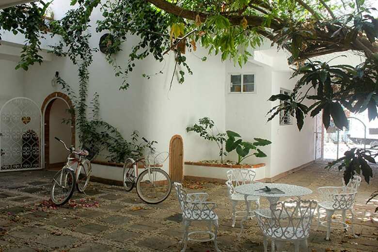Hotel La Armonia By Bunik