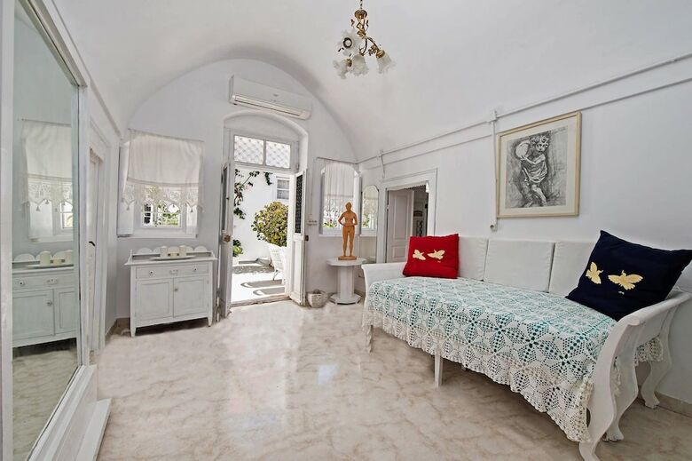 Aparthotel Santorini Paradise