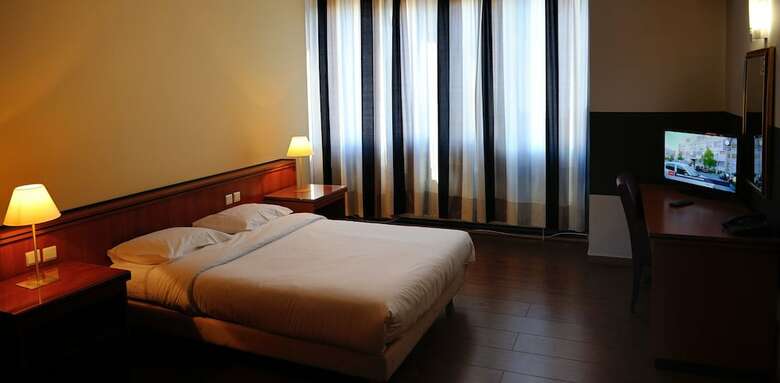 Escale Hotel