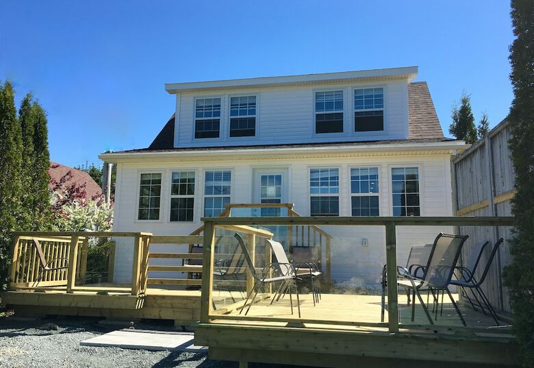 Larinda's Landing Oceanfront Cottages