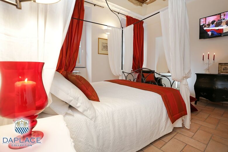 Madonna De? Monti Suites - Daplace Collection