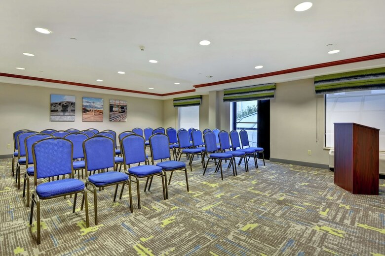 Hotel Hampton Inn & Suites Newark-harrison-riverwalk