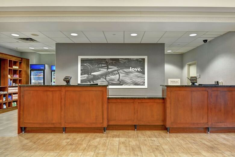 Hotel Hampton Inn & Suites Newark-harrison-riverwalk