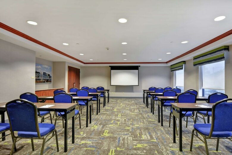 Hotel Hampton Inn & Suites Newark-harrison-riverwalk