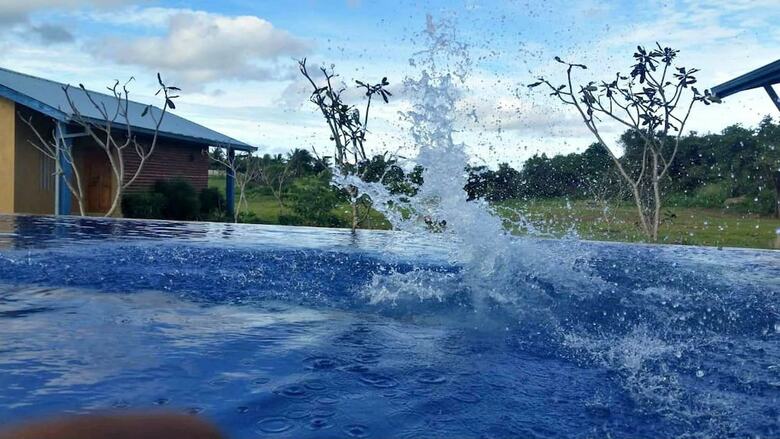 Hotel Rho Sigiriya Lake Edge Retreat