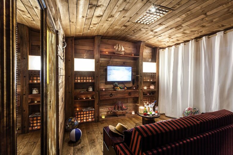 Hotel H�tel Cap Pirate
