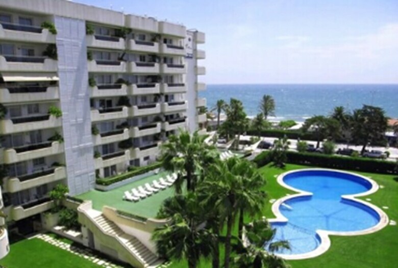 Aparthotel Mediterr�neo Sitges