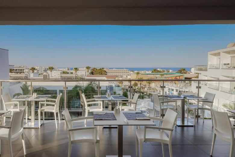 Hotel Tasia Maris Oasis