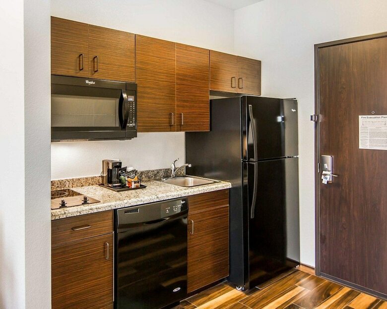 Hotel Mainstay Suites