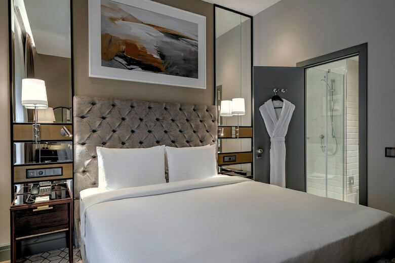 Chekhoff Hotel Moscow Curio Collection By Hilton