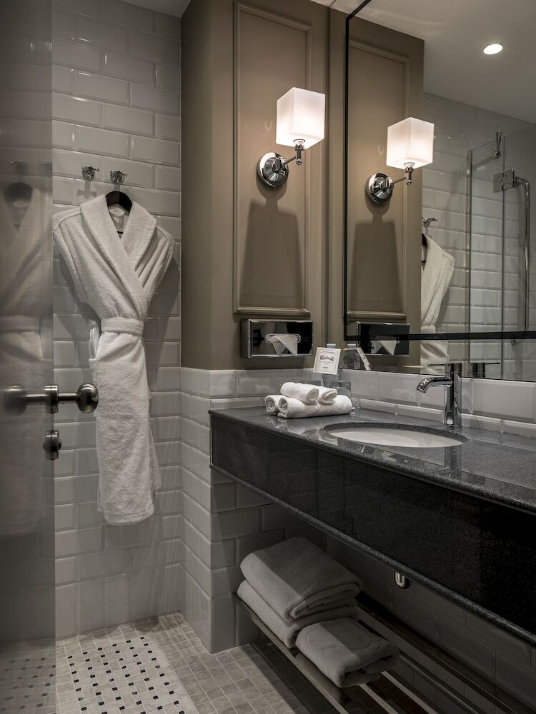 Chekhoff Hotel Moscow Curio Collection By Hilton