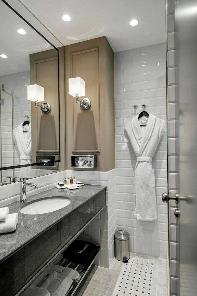 Chekhoff Hotel Moscow Curio Collection By Hilton