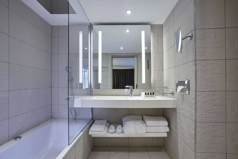 Hotel Pullman Paris Roissy Cdg Airport