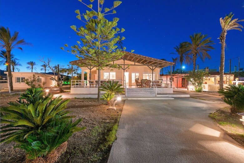 Villa Maria