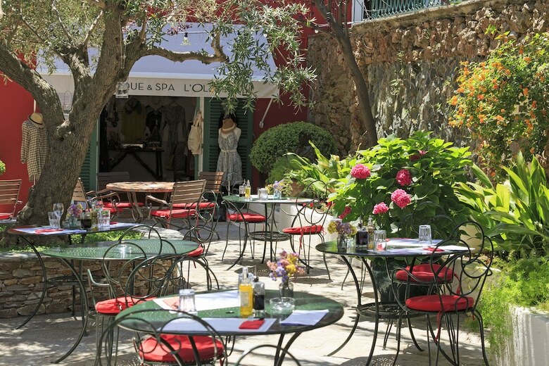 Hotel Castel Brando