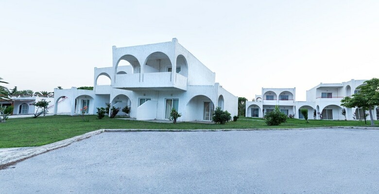 Leonanti Hotel