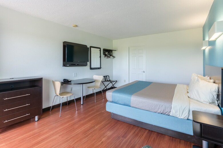 Hotel Motel 6 Lexington