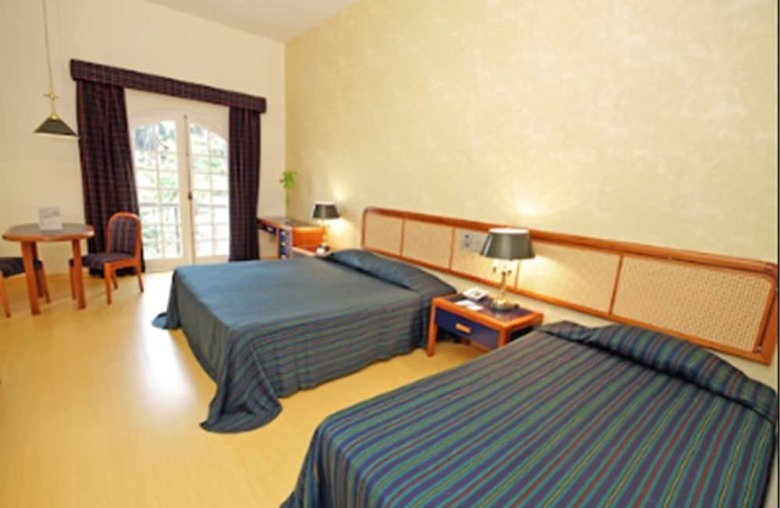 San Raphael Country Hotel