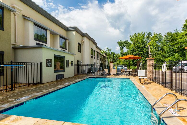 Hotel Comfort Inn