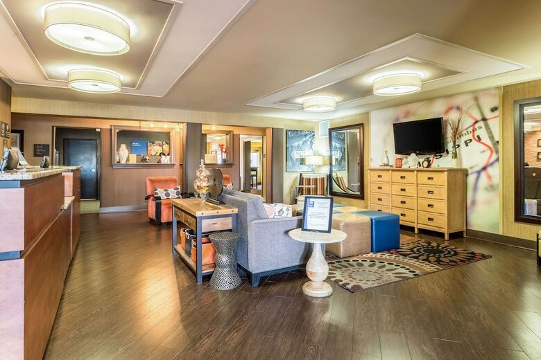 Hotel Comfort Inn
