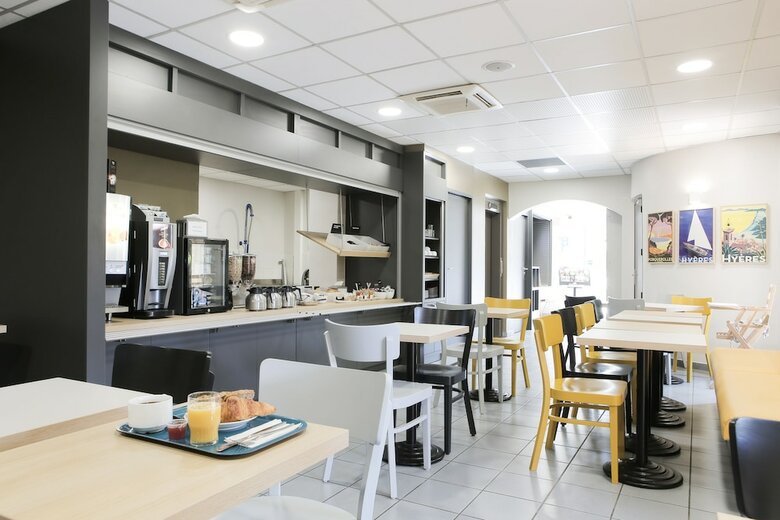 Hotel B&B H�tel Hyeres