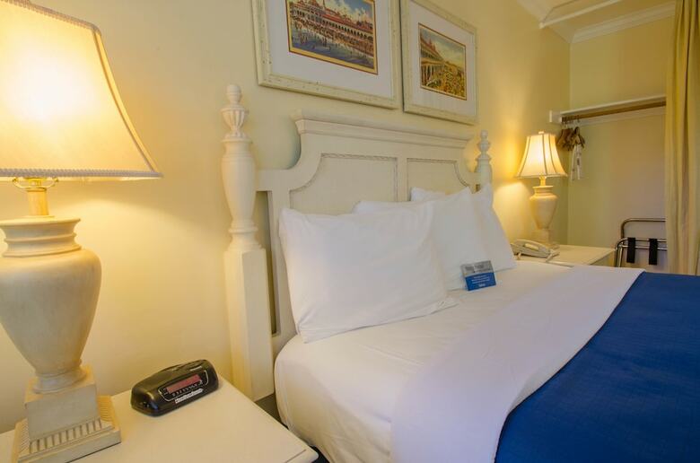 Hotel Continental Inn