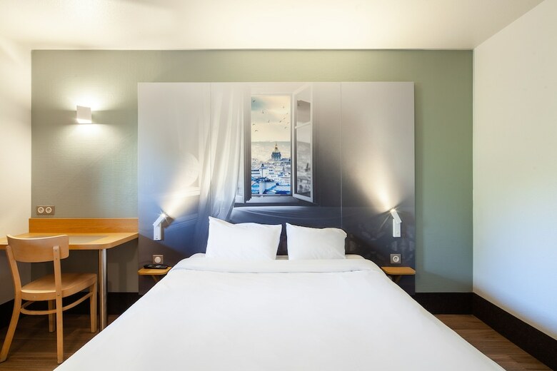 Hotel B&B H�tel Pontault Combault