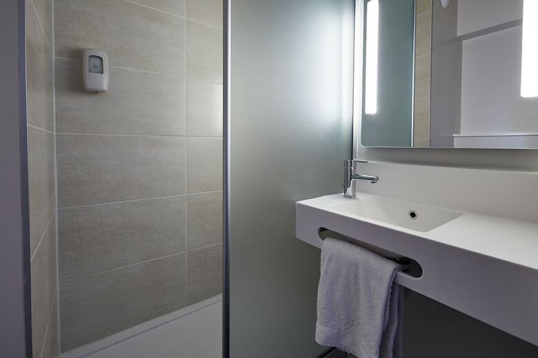Hotel B&B H�tel Troyes Barberey