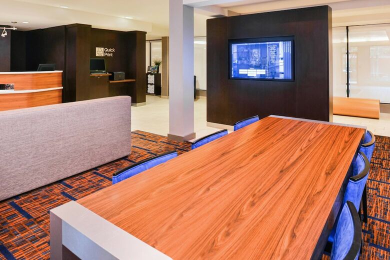 Hotel Courtyard By Marriott Beaumont